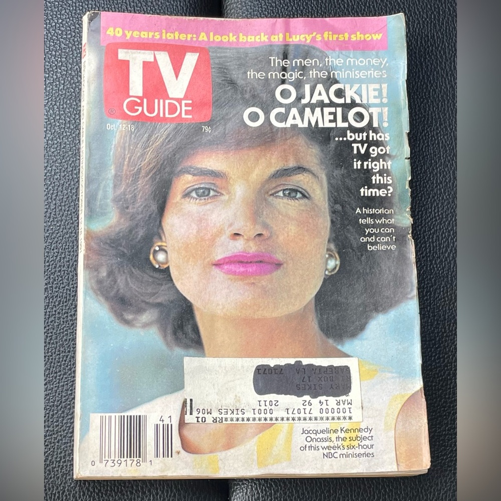 TV Guide October 12-18 1991  Jacqueline Jackie Kennedy Onassis Cigarette Ads